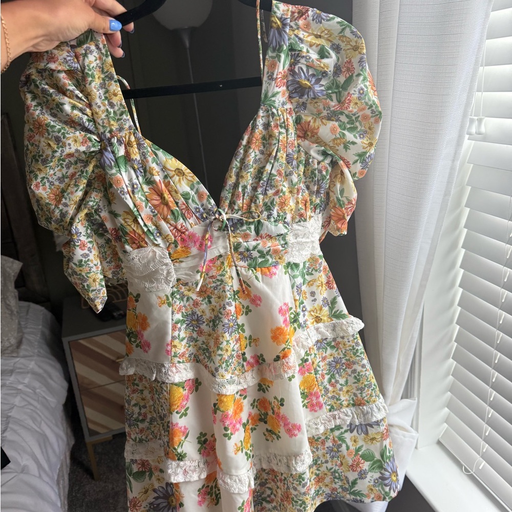 Floral Ruffle Mini Dress with Lace Accents